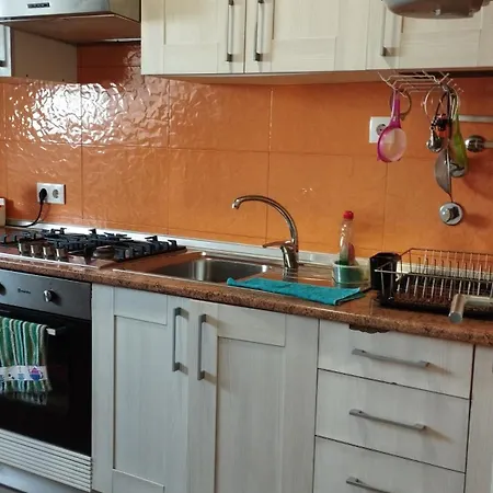 Quarto em Acomodações Particulares Lar Da Bi *